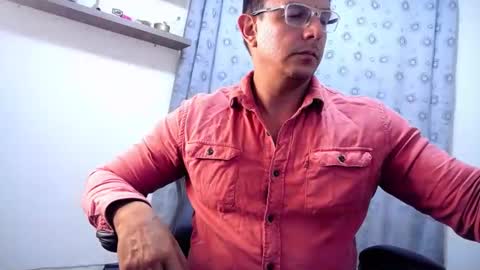 Snapshot of pedro_picapica chatting on 02.23.25 Pedro online show from 02.23.25