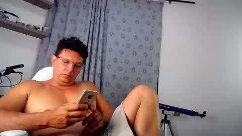 Snapshot of pedro_picapica chatting on 09.10.25 Pedro online show from 09.10.25