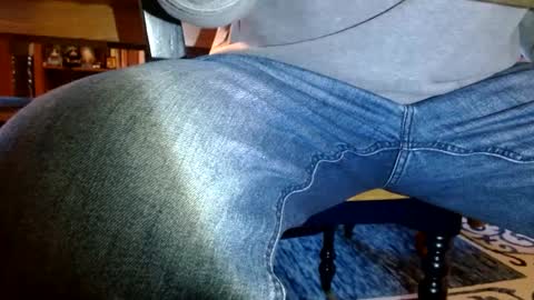 peecocktail online show from 10.02.25