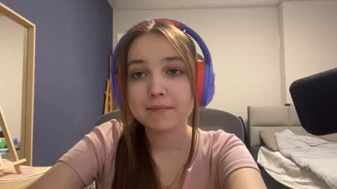 Luna Vale online show from 07.01.26