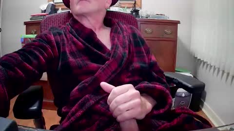 Snapshot of peepingmale chatting on 11.30.25 peepingmale online show from 11.30.25