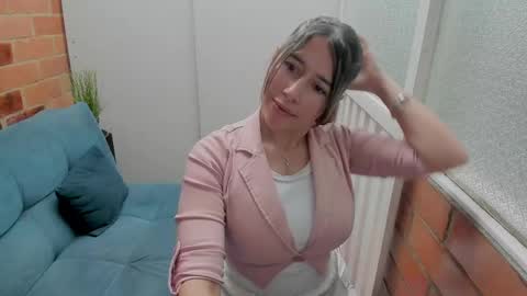 Penelope online show from 05.13.26