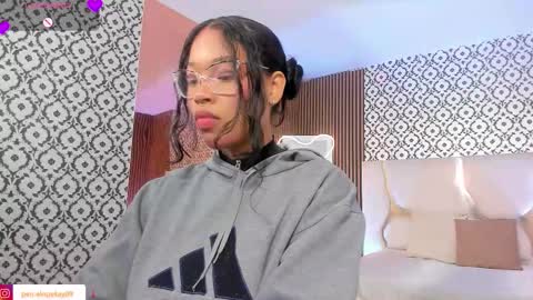 penelope online show from 02.05.26