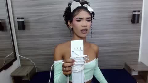 Snapshot of penelopee_rouse chatting on 01.12.26 Penelopee Rouse online show from 01.12.26