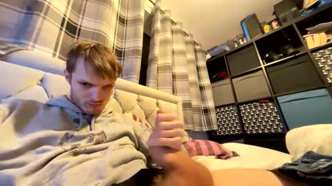 Penguin online show from 12.22.25