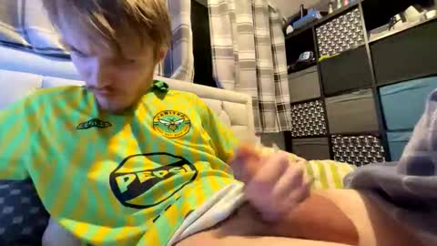 Penguin online show from 02.08.26