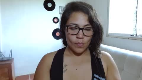 Snapshot of pepitt45 chatting on 10.11.25 Megan online show from 10.11.25