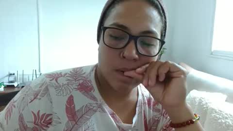 Megan online show from 04.17.26