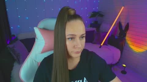 Dia  online show from 09.11.25