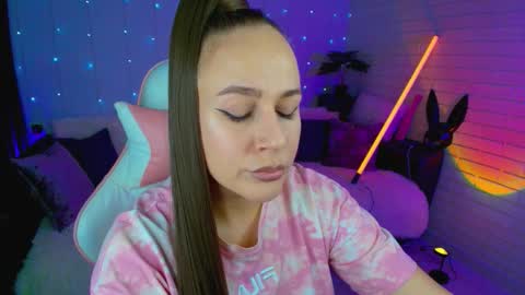 Dia  online show from 10.03.25