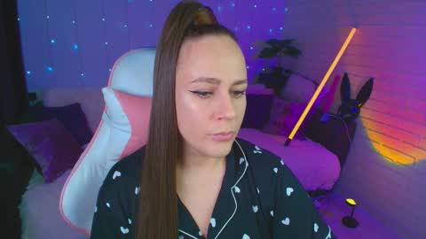 Dia  online show from 10.26.25