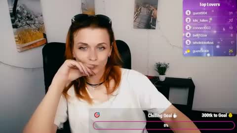 Mia online show from 06.12.26