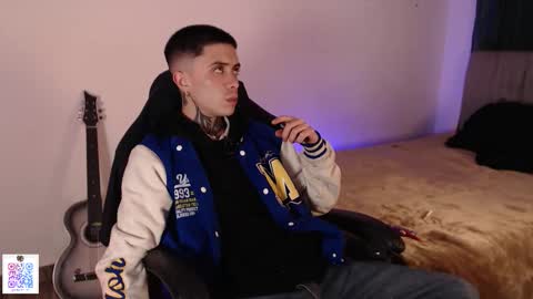 Snapshot of perceo09 chatting on 10.30.25 first anal video in bio we are lucy and perceo follow us online show from 10.30.25