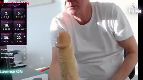 Snapshot of perdill chatting on 01.15.26 Mr Pondaro online show from 01.15.26