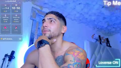 Snapshot of perfec_king00 chatting on 11.11.25 Jacob online show from 11.11.25