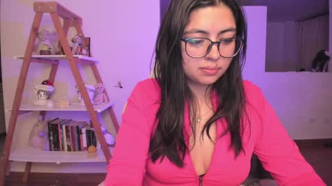 Snapshot of perfect__ana chatting on 01.21.25 Sarah Ana Banana online show from 01.21.25