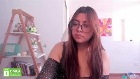 Snapshot of perfect__ana chatting on 09.10.25 Sarah Ana Banana online show from 09.10.25