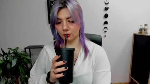 Snapshot of perfect_gabbie chatting on 01.20.25 Gabbie online show from 01.20.25