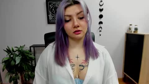 Snapshot of perfect_gabbie chatting on 01.23.25 Gabbie online show from 01.23.25