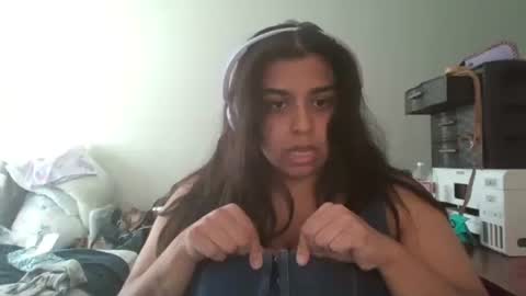 Snapshot of perfectmirage chatting on 09.25.25 Ximena online show from 09.25.25