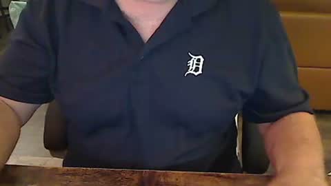 Snapshot of perfecto1957 chatting on 12.09.24 perfecto1957 online show from 12.09.24