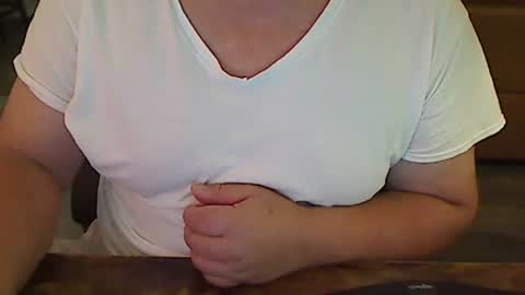 Snapshot of perfecto1957 chatting on 12.13.24 perfecto1957 online show from 12.13.24