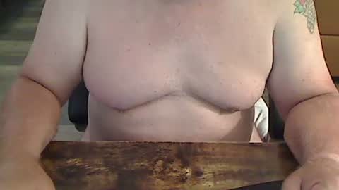 Snapshot of perfecto1957 chatting on 09.09.25 perfecto1957 online show from 09.09.25