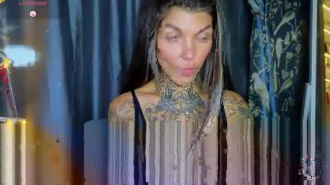 Snapshot of perfecttbaby77n chatting on 12.20.25 Anna online show from 12.20.25