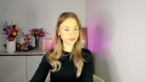 Snapshot of perfectxcindy chatting on 02.10.26 Cindy online show from 02.10.26