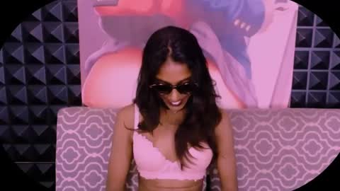 Snapshot of perkbaby chatting on 12.03.24 satins seduction online show from 12.03.24