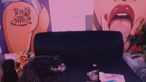 Snapshot of perkbaby chatting on 01.07.25 satins seduction online show from 01.07.25