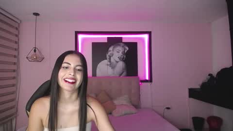 Snapshot of perla_lovely chatting on 01.18.26 perla_lovely online show from 01.18.26