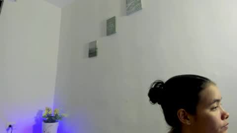 Perla mistc online show from 04.25.26