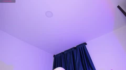 Perla online show from 11.14.25