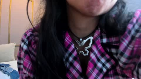 Snapshot of perlapreciosa chatting on 02.02.25 PerlaPreciosa online show from 02.02.25