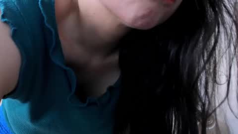 Snapshot of perlapreciosa chatting on 02.22.25 PerlaPreciosa online show from 02.22.25