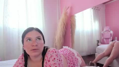 Snapshot of persefone_saira chatting on 06.13.26 Marie online show from 06.13.26