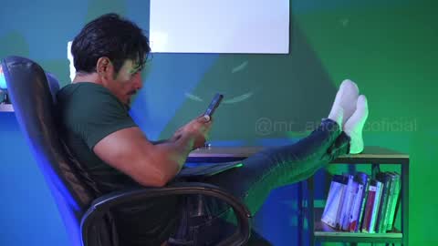 andres    online show from 12.04.24