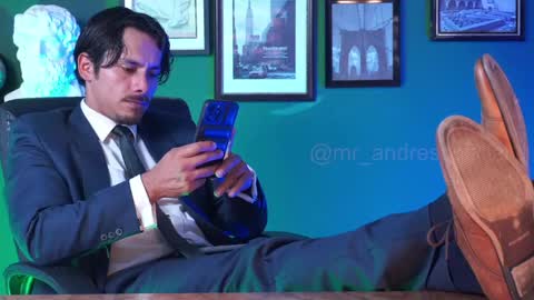 andres    online show from 01.09.25