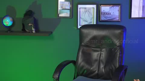 andres    online show from 10.24.25