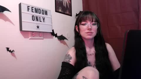 Persephone online show from 05.05.26