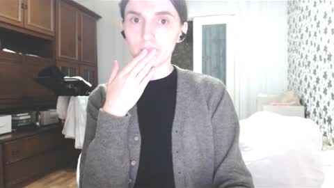 Snapshot of persephonex chatting on 09.15.25 persephonex online show from 09.15.25