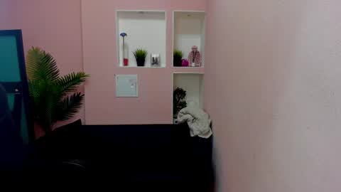 horror flying on the wings of the night.... online show from 11.15.25