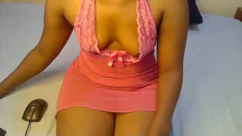 Snapshot of peru_queen chatting on 01.14.26 peru_queen online show from 01.14.26