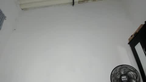 Snapshot of pervertt_mommy chatting on 02.04.26 Alexandra online show from 02.04.26