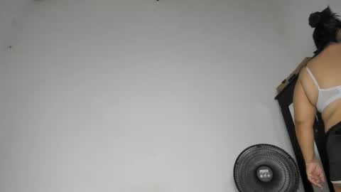 Snapshot of pervertt_mommy chatting on 02.13.26 Alexandra online show from 02.13.26