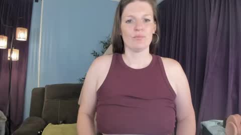 Snapshot of pessimistically_optimistic chatting on 05.19.26 Kelly online show from 05.19.26