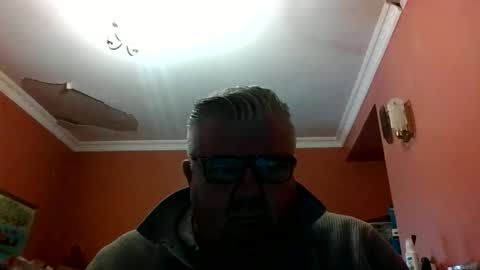 pete112991 online show from 04.06.26