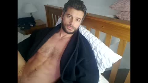 Snapshot of pete_le_meat chatting on 02.01.26 pete_le_meat online show from 02.01.26