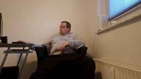 peter_03041976 online show from 03.01.25